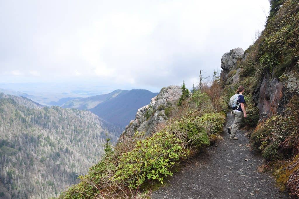 chimney tops hike. best hikes in the smokies. tennessee.
