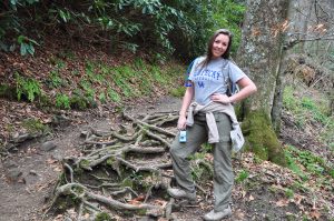 rainbow falls hiking